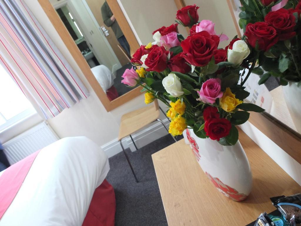 Ville Hotel Manchester Pokoj fotografie